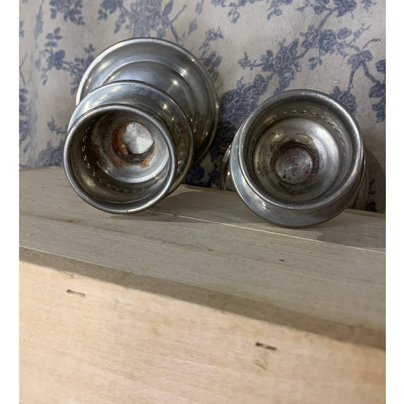 VTG Pair of 2 Silver Plated Screw-Top Candlesticks - Picture 4 of 8